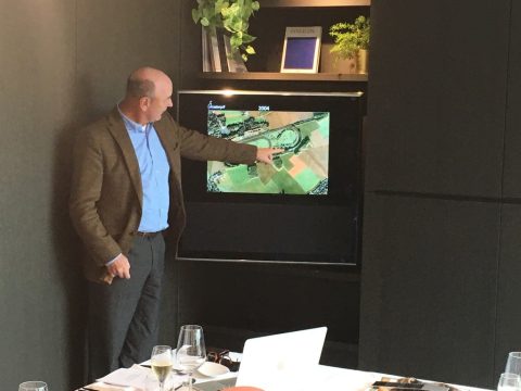 Unadjustednonraw Thumb 4D5